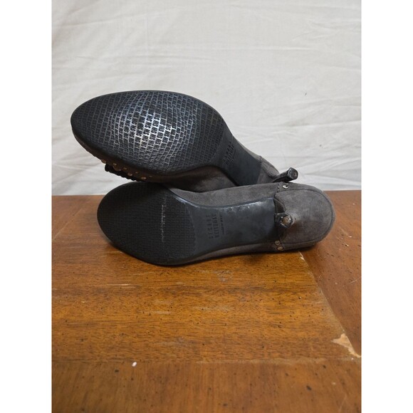 Stuart Weitzman Size 7 M Gray Studded Suede Heels Pumps Shoes Bow Kitten Heel - Picture 7 of 7